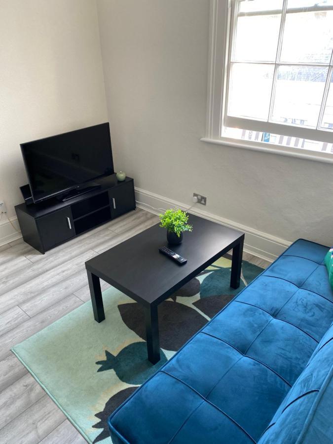 Spacious 2 Bedroom Flat In Paddington Londra Esterno foto